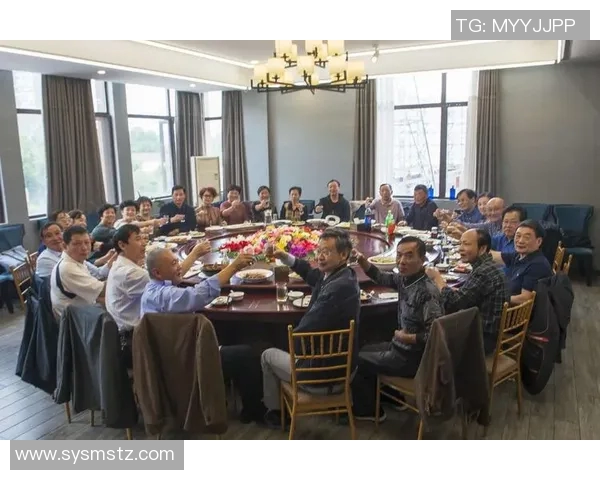 足球巨星拜年齐献祝福团圆年精彩剪辑展现球场外的温情时刻 足球巨星拜年齐献祝福团圆年精彩剪辑展现球场外的温情时刻